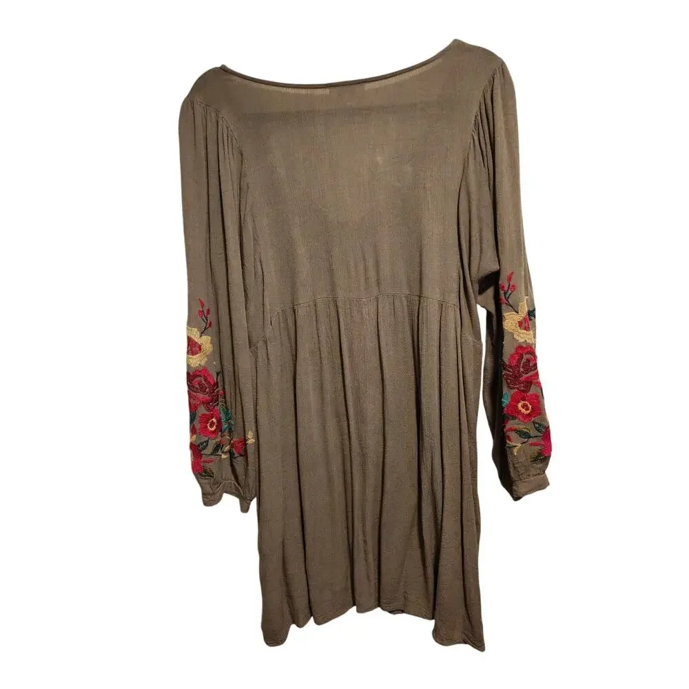 Umgee Wms M Green Embroidered‎ VNeck Tunic Boho Western Prairie Festival Rodeo